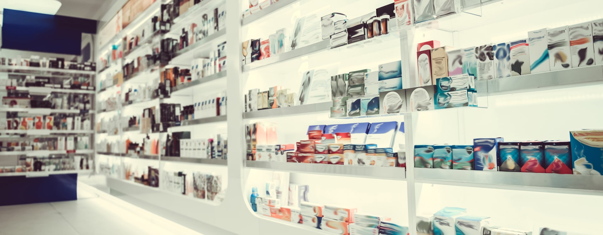 DSG compra franquia de farmácias e chega a mil lojas no país - Febrafar